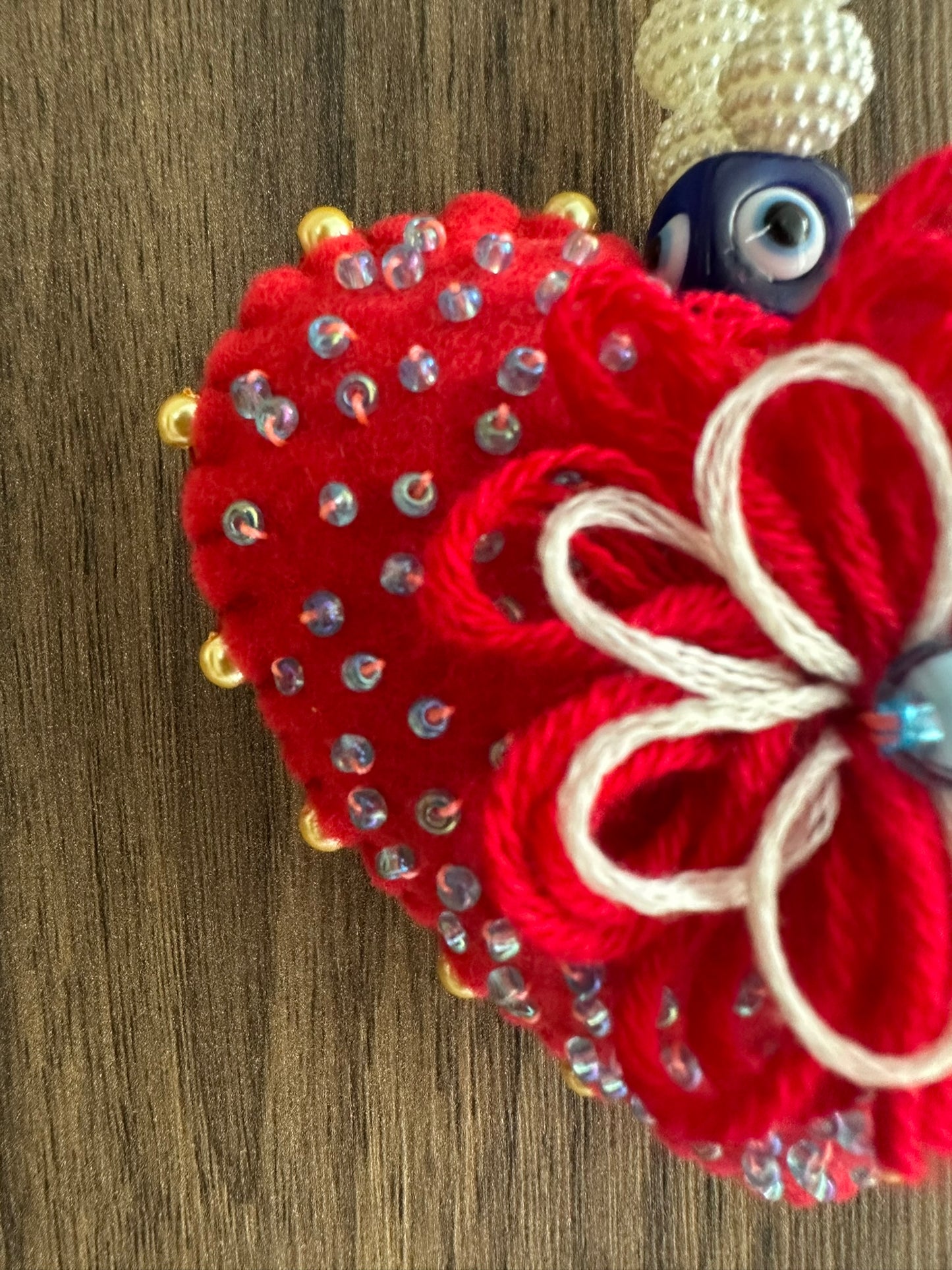 charm corazón florecido